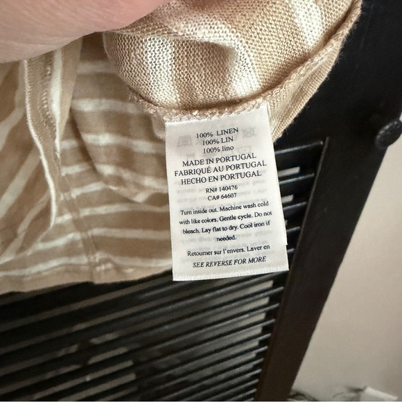 Faherty Oceanside Linen V-neck Tee Women Size SMALL Relaxed Hampton Stripe - Picture 8 of 10